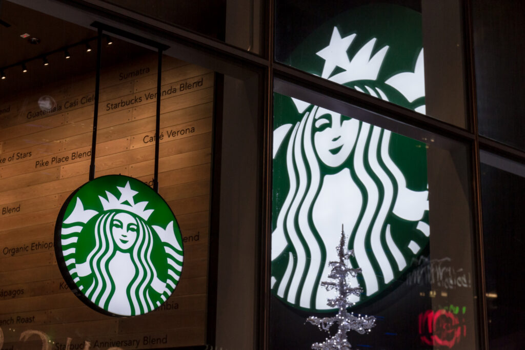 Close-up of the iconic Starbucks logo at a cafe location, providing visual context for a discussion on food safety regulations and personal injury claims in Tennessee.